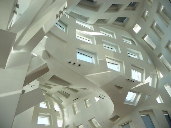 A-P1070066 Gehry architecture