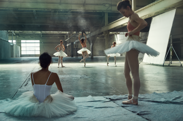 Two ballet dancers in practice tutus