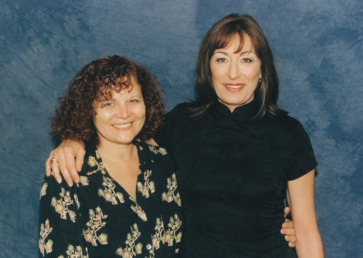 Anjelica Huston, Elisa Leonelli © HFPA 199
