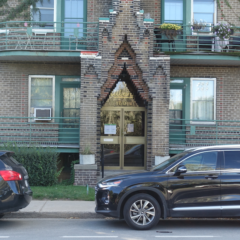 to illustrate entryway properties