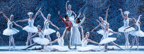 Dancers in white tutus