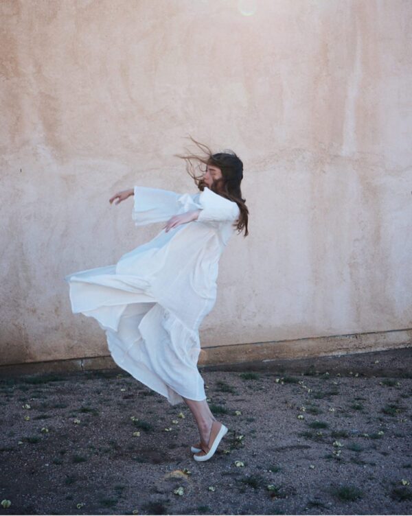 Dancer in white