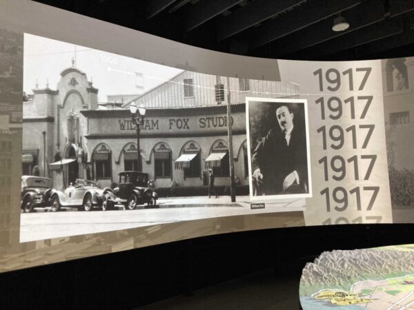 Hollywoodland
