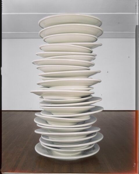 Robert Therrien (1947-2019), No title (stacked plates, white), 1993, ceramic epoxy on fiberglass; The Broad Art Foundation. 