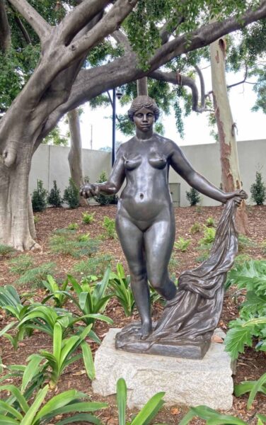 Norton Simon